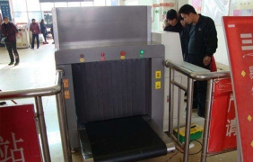 經常過X光安檢機對人體安全嗎？